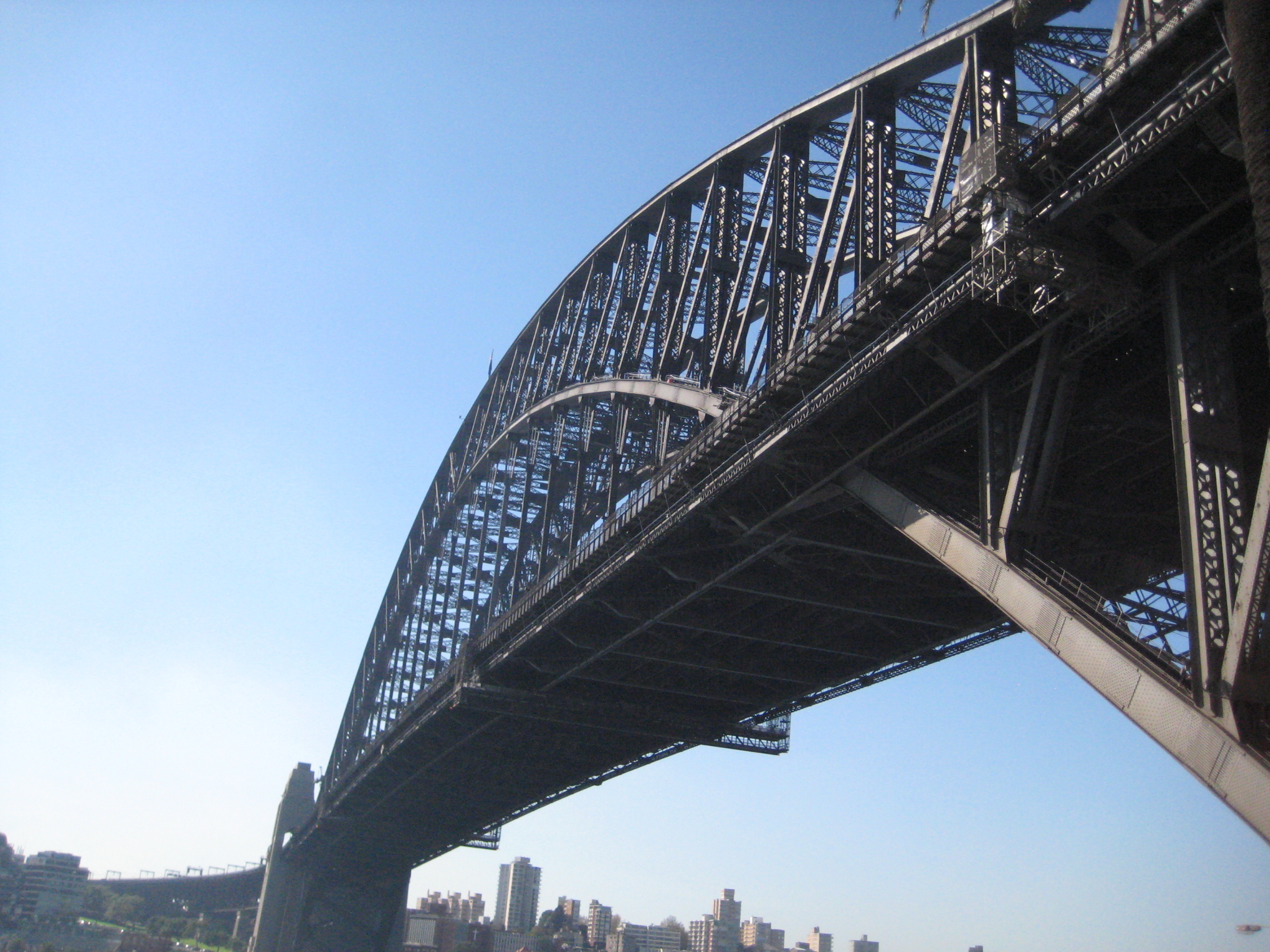 looking up at the sydney harbour bridge